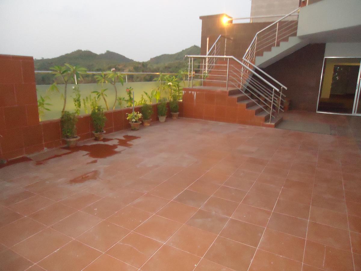 Neeshorgo Hotel & Resort Cox's Bazar Exterior photo